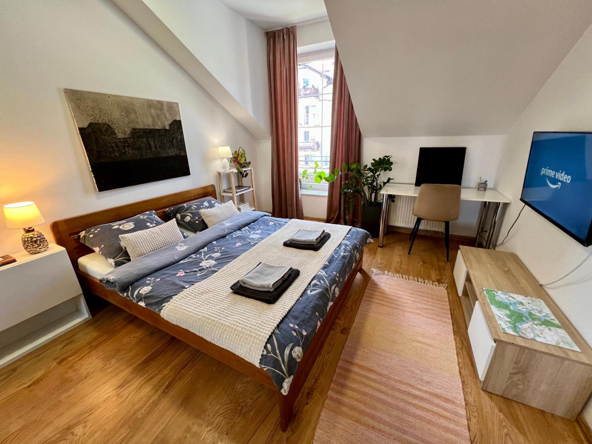 Artystyczna Przestrzen Z Widokiem Na Jeziora Apartment Ilawa Exterior photo